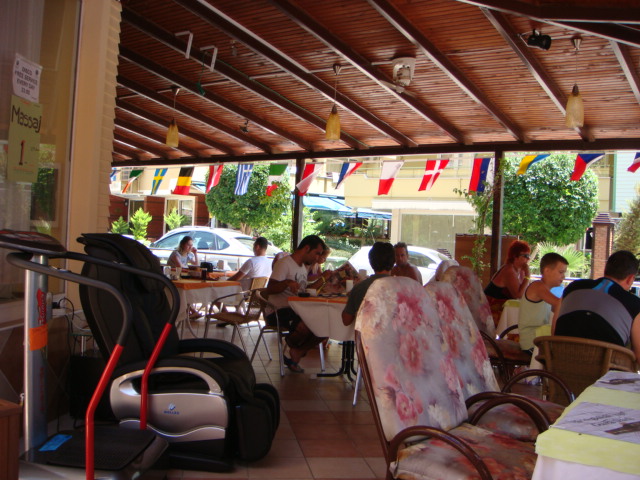 Kleopatra İkiz Otel